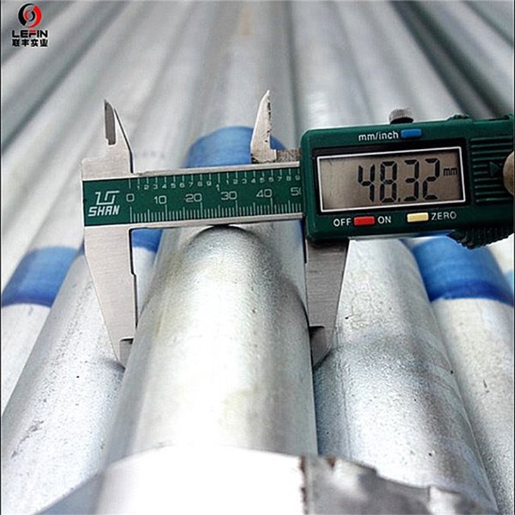 1 1/2'' GALVANIZED SCAFFOLDING PIPE